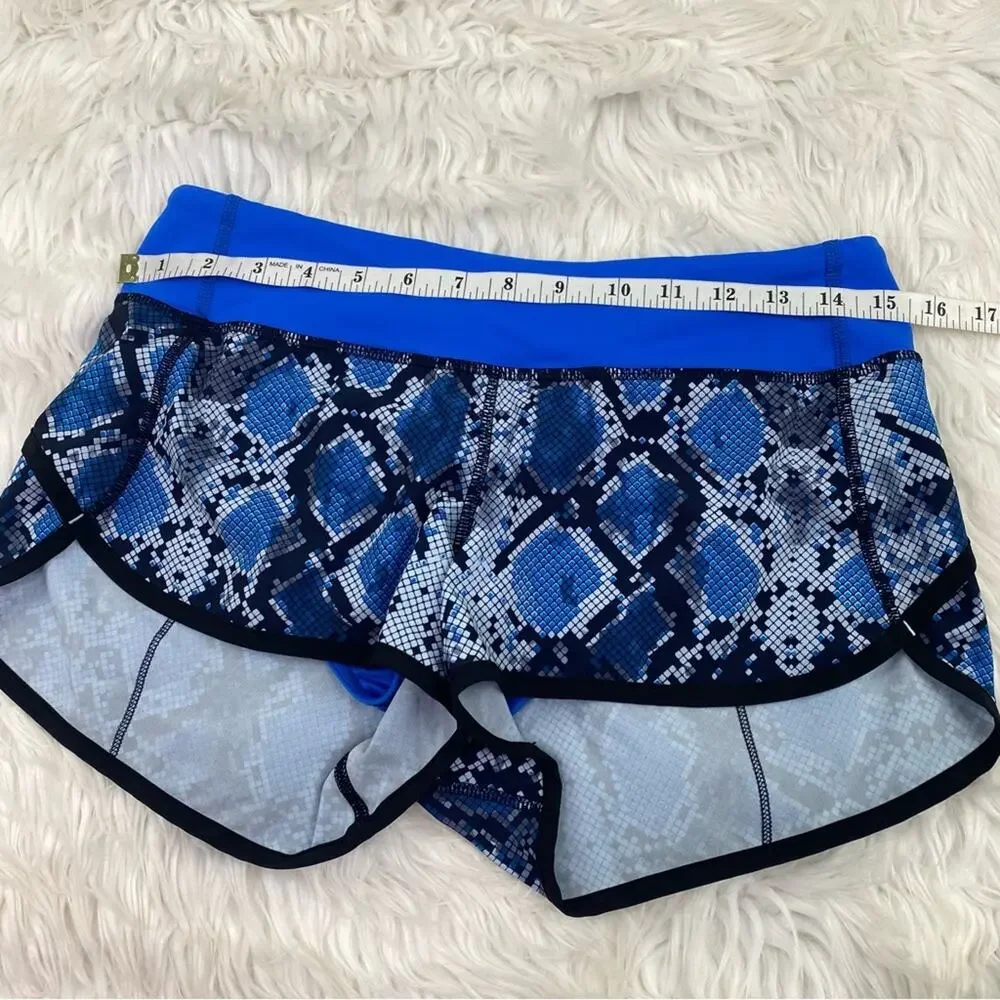 Lululemon Speed Short Mini Ziggy Snake Caspian Blue Pipe Dream Size 6‎